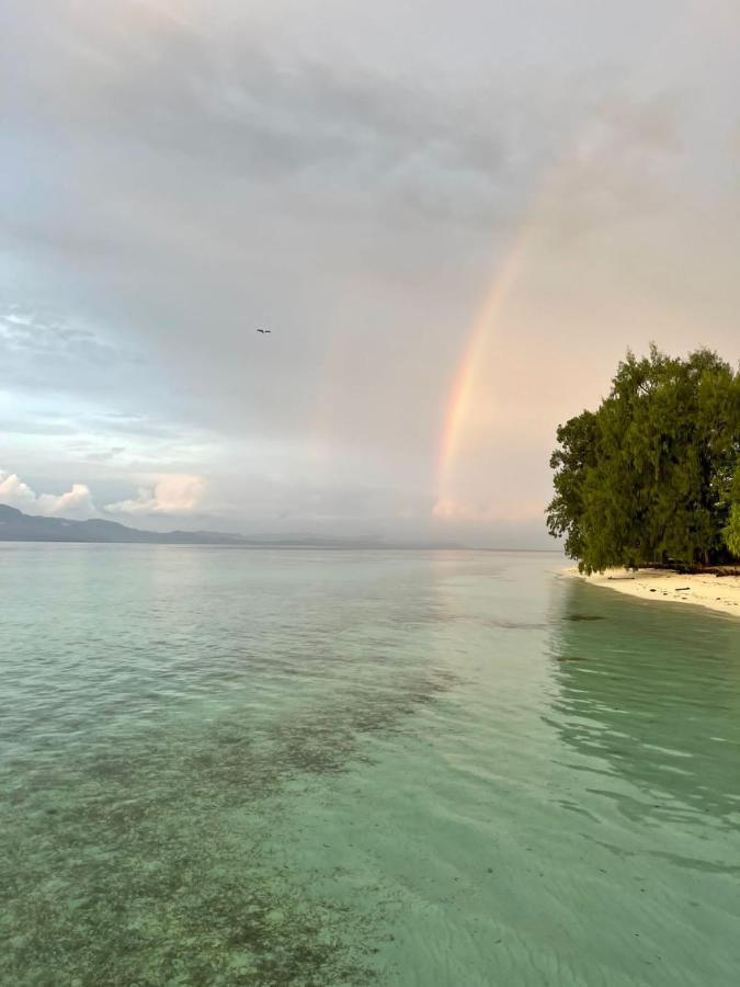 Wai Resort - Raja Ampat Pulau Birie Экстерьер фото